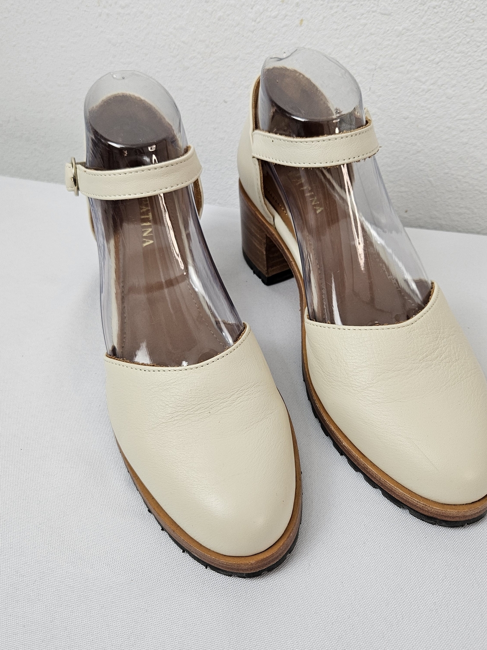 Portland Leather Women's Patina Chunky Heeled Mary Jane Shoes  Size 9.5M